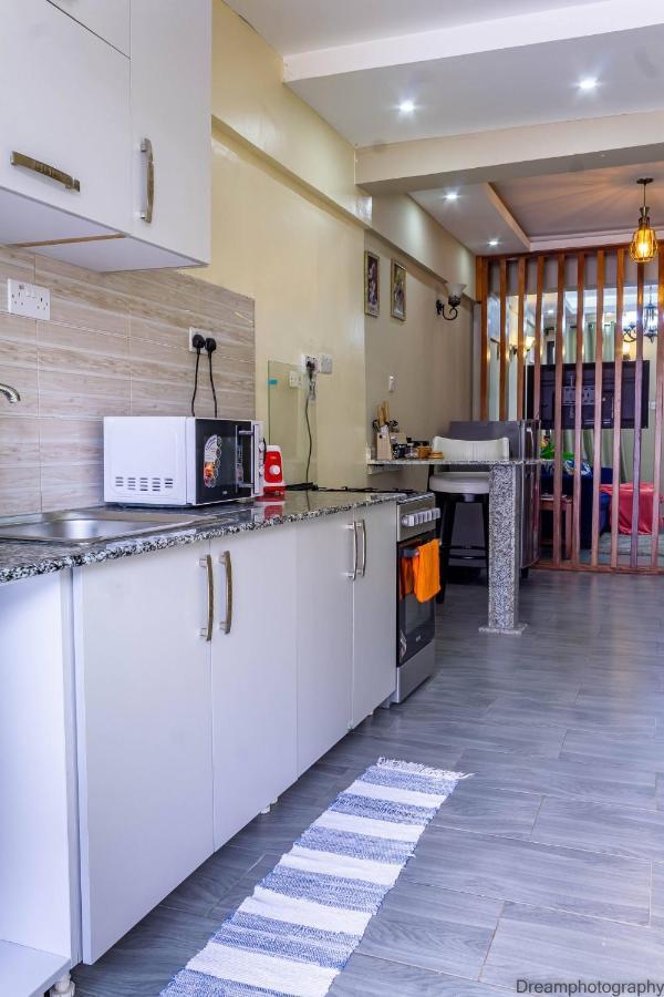 1Bedroom Near Yaya, Kilimani, With Washing Machine ナイロビ エクステリア 写真