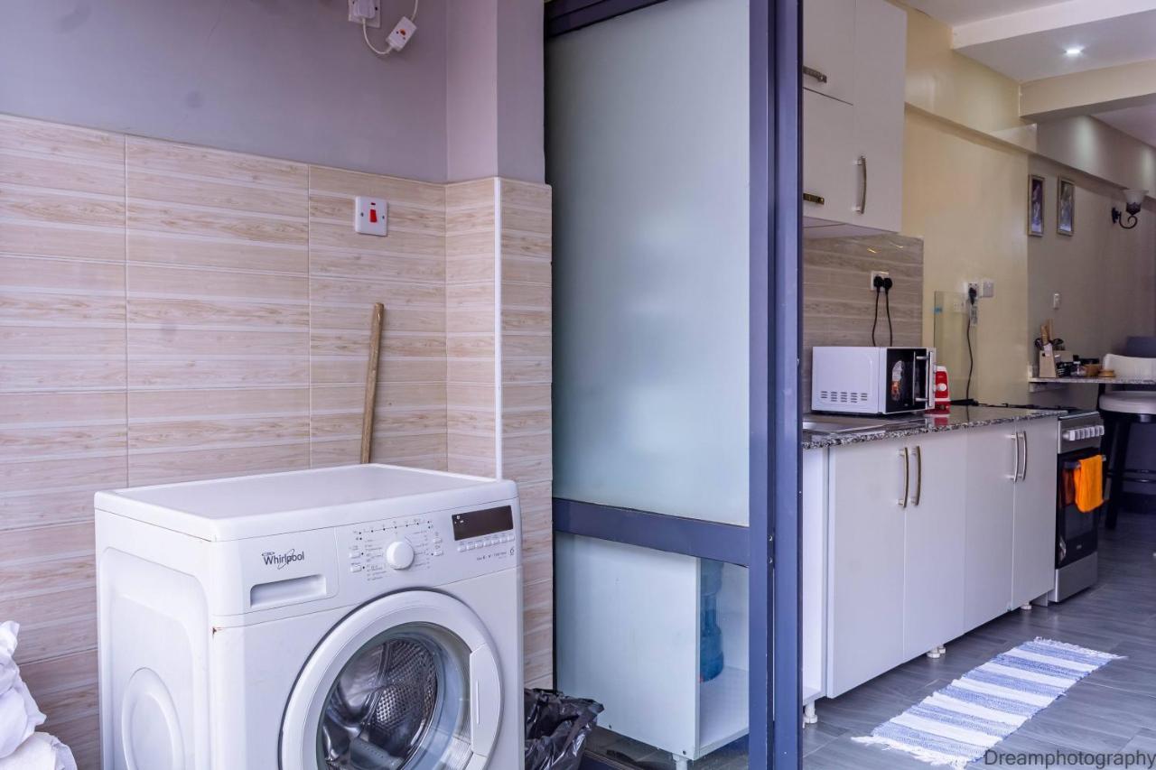 1Bedroom Near Yaya, Kilimani, With Washing Machine ナイロビ エクステリア 写真